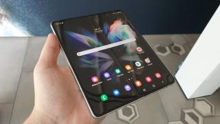 Samsung demarează procesul de înregistrare pentru testarea lui One UI 4 Beta pe telefoanele Galaxy Z Fold 3 și Galaxy Z Flip 3
