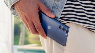 Preț și disponibilitate Motorola Moto G200 în România