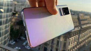 vivo V21 5G: Acustică mono, volum satisfăcător