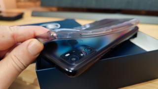 Motorola Moto G60s Unboxing: cea mai rapidă încărcare de pe un telefon de sub 900 lei pe un midrange solicitat la test