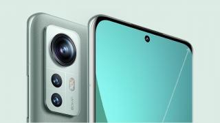 Xiaomi 12 se lasă admirat în randări detaliate; Va avea și o variantă cu spate din piele ecologică 