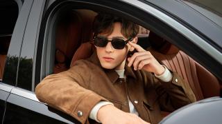 Huawei prezintă ochelarii inteligenţi Smart Glasses, cu HarmonyOS şi ramă frontală detașabilă