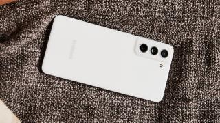 Turul Magazinelor #1039: iPhone 12 sub 3500 de lei, Galaxy S21 FE 5G la precomandă cu căşti cadou, TV 4K ieftin