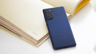 Samsung a vândut 10 milioane de unități Galaxy S20 FE într-un singur an