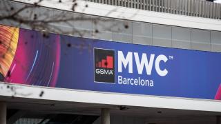 MWC 2022 va avea loc fizic, iar pregătirile continuă în ciuda creşterii numărului de cazuri Omicron