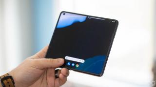 Google Pixel Fold ar semăna cu OPPO Find N ca format; Presupuse schițe ale pliabilului apar în Android 12L Beta 2