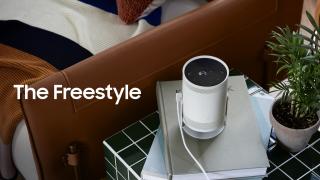Sunt ultimele zile în care mai poți primi voucher de 500 lei pentru achiziția noului videoproiector portabil Samsung The Freestyle