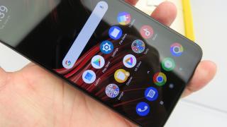 POCO M3 Pro 5G: OS, UI, aplicaţii clasice Xiaomi, Redmi şi un MIUI familiar