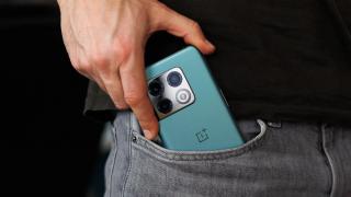 OnePlus 10 Pro este lăudat pentru software-ul fluid și animațiile foarte rapide, comparabile cu iOS; Iată primele impresii ale PhoneArena