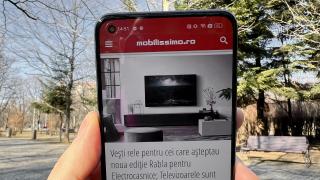realme 9 PRO+: Display de calitate, un AMOLED bine ales