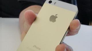 Se caută auriul! Apple va crește producția lui iPhone 5s În varianta aurie cu 33%