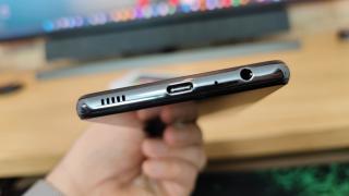 Samsung Galaxy A52s 5G: Acustică doar mulţumitoare, fără a depăşi midrange-ul