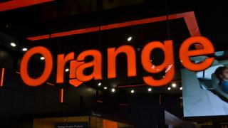 [UPDATE: DIGI și Vodafone se alătură inițiativei] Orange oferă comunicare gratuită cu Ucraina şi distribuie cartele PrePay refugiaţilor