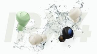 realme Buds Q2s sosesc pe piață; Căști wireless in-ear cu drivere de 10mm și cutiuță de transport transparentă