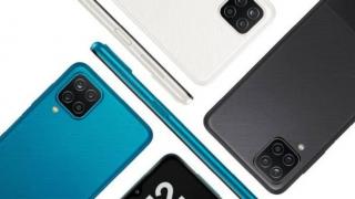 Samsung Galaxy A12 a fost cel mai bine vândut telefon cu Android din 2021; 7 din 10 telefoane best seller au fost iPhone-uri