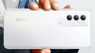iQOO Neo6 va fi un flagship cu procesor Snapdragon 8 Gen 1, ecran de 120 Hz şi va sosi în aprilie