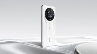 Honor Magic 4 Ultimate debutează oficial! Camera-phone puternic, cu ISP custom, specificații de top și senzor foto uriaș