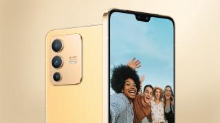 Selfie phone-ul vivo V23 5G ajunge în Europa! Telefon care își poate schimba culoarea, cu două camere frontale și bliț dual