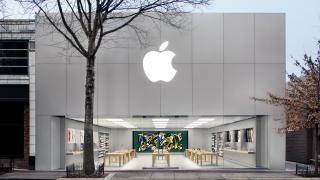 Apple reduce producția de telefoane și căști AirPods din cauza inflației și a crizei din Ucraina; Cel mai proaspăt iPhone are producția taiată cu 20%