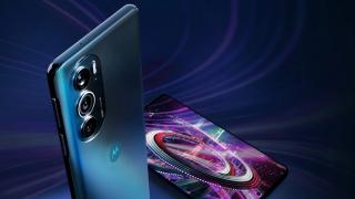 Motorola Edge 30 are câteva specificații dezvăluite înainte de debut; Display mai mic față de predecesor, schimbări la nivel de cameră