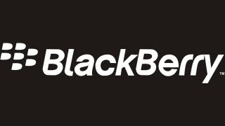 Noul CEO John Chen, afirmă că BlackBerry va produce În continuare telefoane