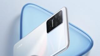 Honor Play 6T şi Play 6T Pro au debutat cu procesoare Dimensity la bord, dotări midrange