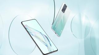 ZTE Axon 40 își face apariția într-un prim teaser oficial; Debutul noului model cu cameră selfie ascunsă sub display se apropie