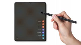 Samsung a dat startul producției de S-Pen-uri destinate pliabilului Galaxy Z Fold4; Stylus-ul ar fi integrat în corpul telefonului