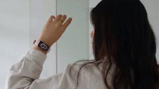 HUAWEI pregătește lansarea brățării fitness Band 7, purtabil de doar 16 grame, cu sub 1 cm grosime