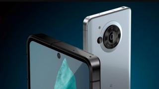 Sharp AQUOS R7 devine oficial, cu senzor foto de 1 inch, procesor Snapdragon 8 Gen1 și ecran 240Hz