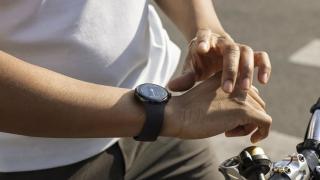 Google Pixel Watch are parte de un teaser oficial și aduce un wearOS 3 îmbunătăţit, ecran curbat