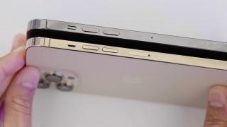 iPhone 14 Pro Max a primit deja unboxing-ul lui Unbox Therapy (Machetă)