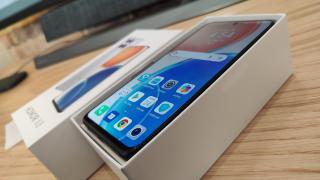 Honor X8 Unboxing: primul contact cu (noul) HONOR în România, cu ecran de toţi banii