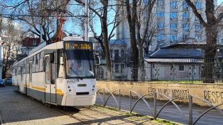 De acum va fi mai ușor să plătești biletele pentru transport în București: STB montează validatoare smart în toate vehiculele
