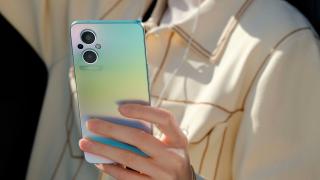 OPPO Reno8 Lite 5G se vinde deja în Spania, cu procesor Snapdragon 695 şi ecran AMOLED; Cât costă?