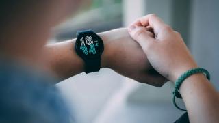 Samsung Galaxy Watch 5 va sosi până la urmă cu un senzor pentru temperatură