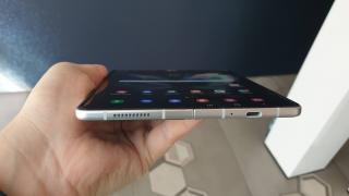 Samsung va dubla stocarea pentru noile sale pliabile, care ajung la 512 GB (Flip 4), respectiv 1 TB (Fold 4)