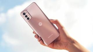 Motorola Moto G42 este oficial! Telefon 4G cu baterie generoasă, display OLED și cameră principală de 50 MP