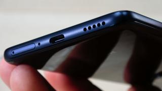 HONOR Magic4 Lite: Acustică mono, cu un speaker decent, fără recorduri