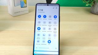 HONOR Magic4 Lite: Conectivitate deloc rea pentru un telefon midrange