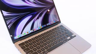 Apple ar lansa un MacBook Air de 15 inch anul viitor, dar și un model compact cu display de 12 inch până în 2024