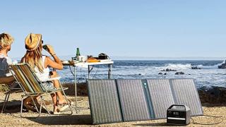 Anker prezintă un nou panou solar, care generează 100W putere şi costă 329 dolari