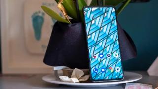 Motorola Edge 30 Lite are designul dezvăluit înainte de debut; O randare cu telefonul își face apariția pe web