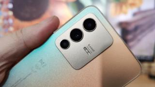 vivo v23 5G: Camera pare a miza mai mult pe video, stabilizare, MULTE filtre selfie