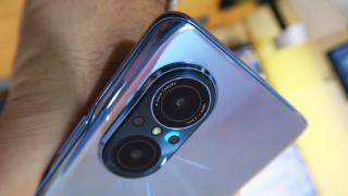 Huawei Nova 9 SE: Camera principală de 108 MP e vedetă, la closeup şi culori