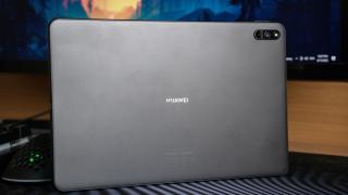 Huawei MatePad 10.4 - Construcție solidă și design minimalist