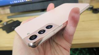 Samsung Galaxy S23 și S23+ vor păstra camera telephoto de 10 mpx integrată și pe S22 în prezent