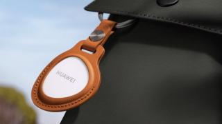 Huawei Tag a sosit: breloc cu rol de smart tracker cu NFC