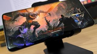 HONOR Magic4 Pro: Benchmark-uri de top 15, nişte tendinţe de încălzire