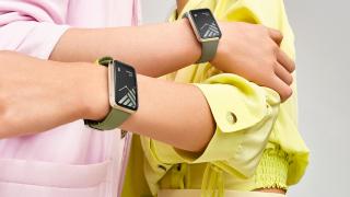Xiaomi Band 7 Pro este disponibilă la vânzare pe TomTop, cu livrare Duty Free în România; Cât costă?